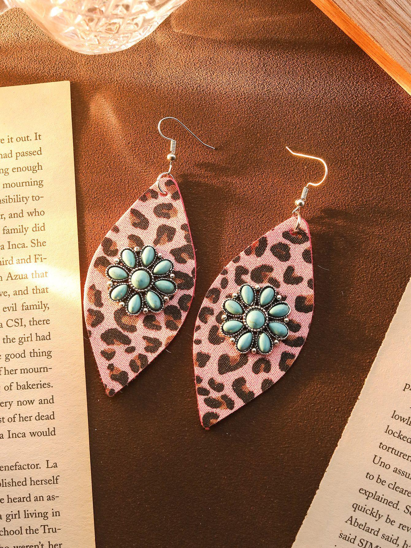 

Earrings Exaggerated Earrings Metal Leather Dotted Turquoise Glass Earrings Personality Temperament Advanced Earrings