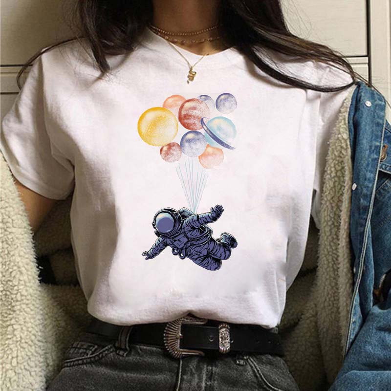 Harajuku Funny Aesthetic T-shirt Women New Summer Fashion Cartoon Astronaut Print Universe Space