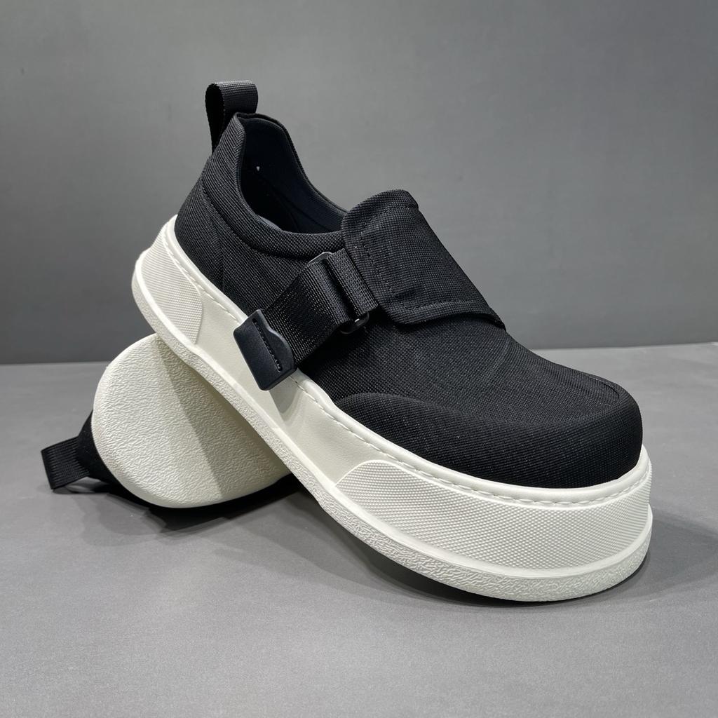 2026 Summer New Niche Design Thick-soled Ice Silk Cloth Shoes Head-shaking Youth Cloth Shoes Lazy Shoes Men's Shoes