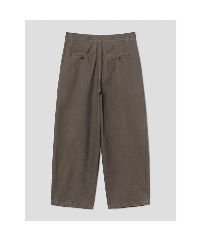 8SECONDS Wide Curved Pintuck Chino Pants Brown