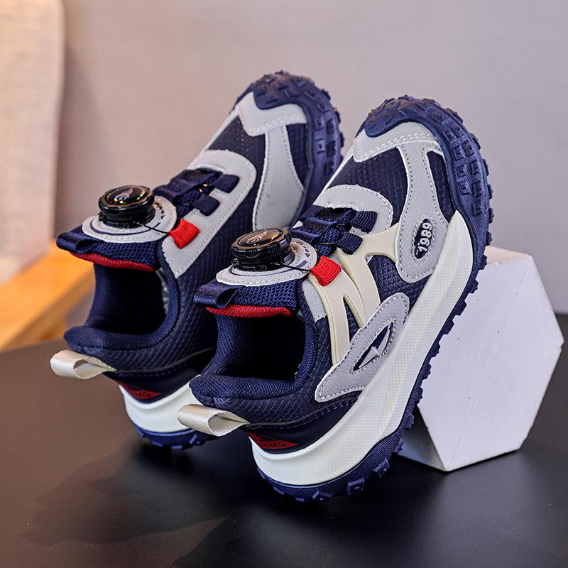 Nuevas Zapatillas Deportivas de Cuero Impermeables 2025 para Niños - Suela Blanda, Tallas Mediana y Grande, Primavera/Otoño