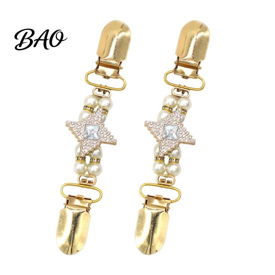 Cardigan Clip 2Pcs Vintage Sweater Clips for Women Girls, Retro Faux Pearl And Rhinestones Clips, Elegant Button Collar Pin Dresses Shawls, Adjustable