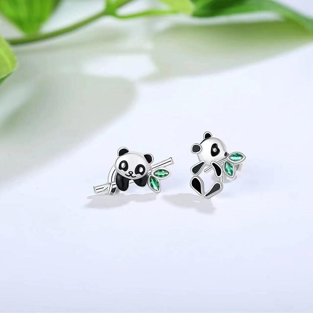 Fashion New Red Panda Necklace Korean Version Small Fresh Trendy Holiday Gift Pendant