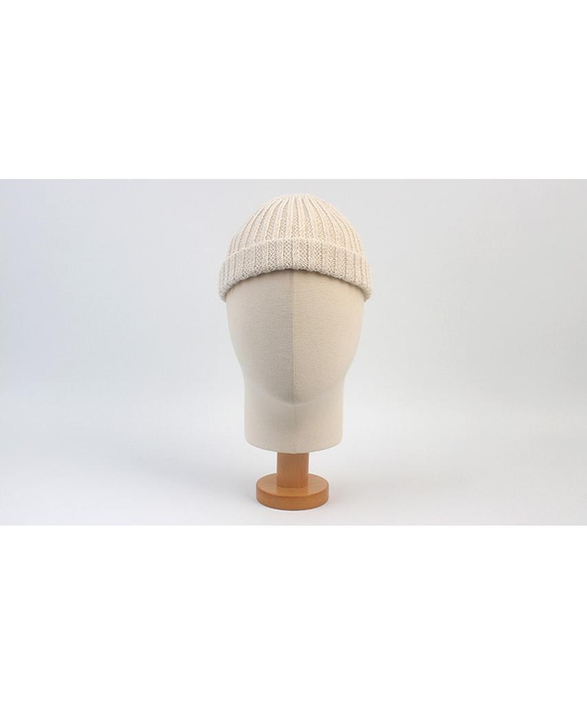 Yunibeosyeolkemiseuteuli Cool Ivory Knit Watch Cap