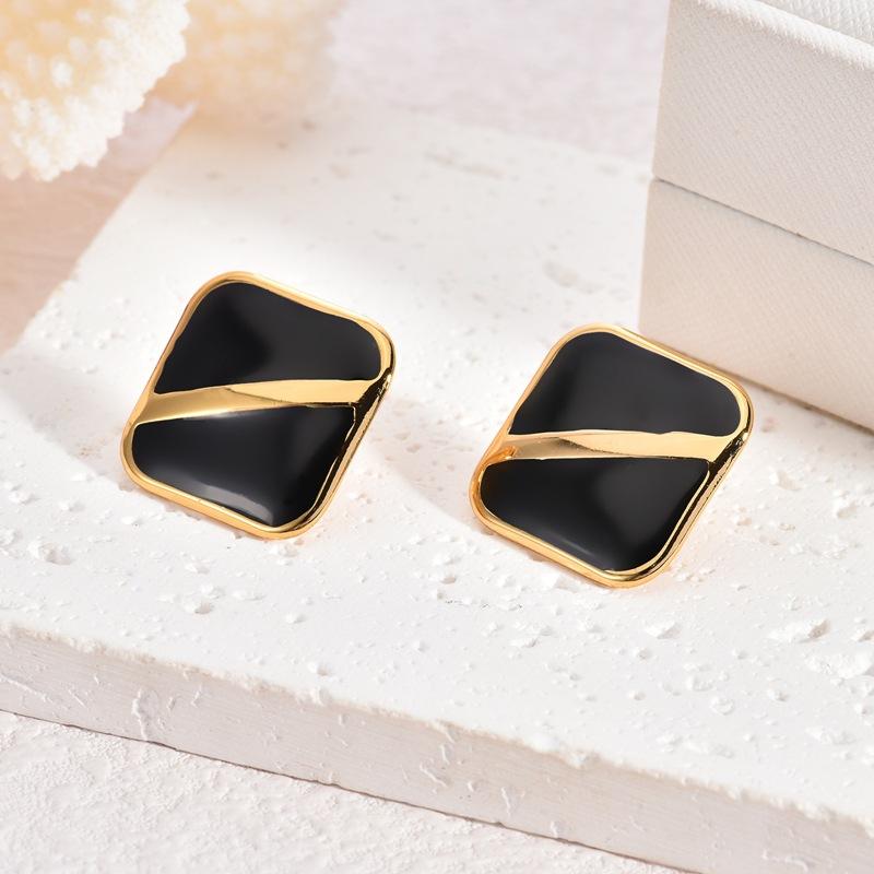 Niche Design Painted Oil Drop Square Earrings Women Trendy Gold Color Black White Enamel Stainless Steel Square Stud Earrings