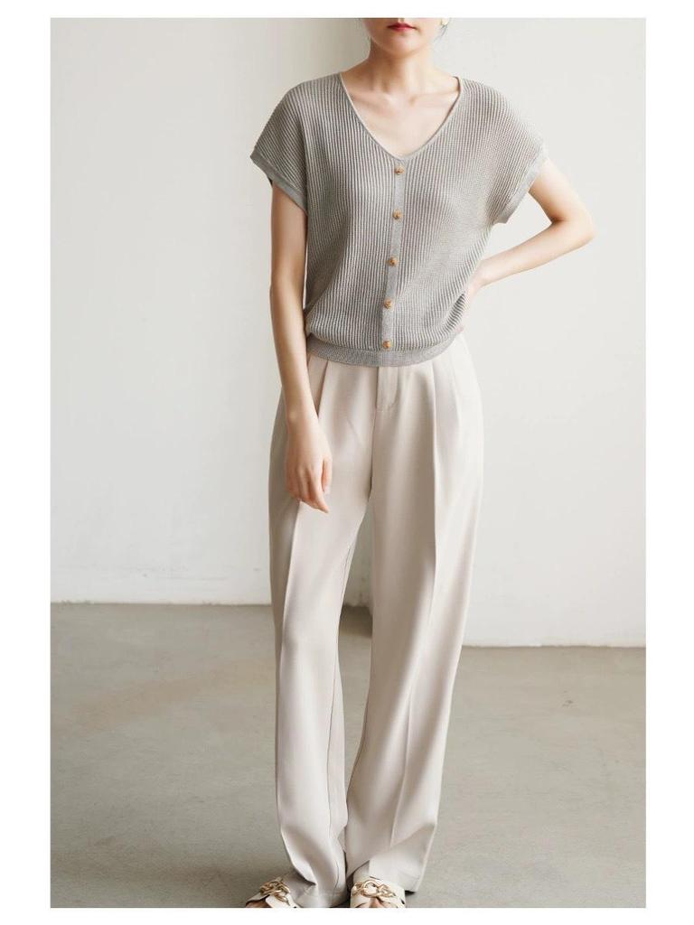 Exquisite French Retro Ice Silk V-Neck Knitted Summer T-Shirt for Women