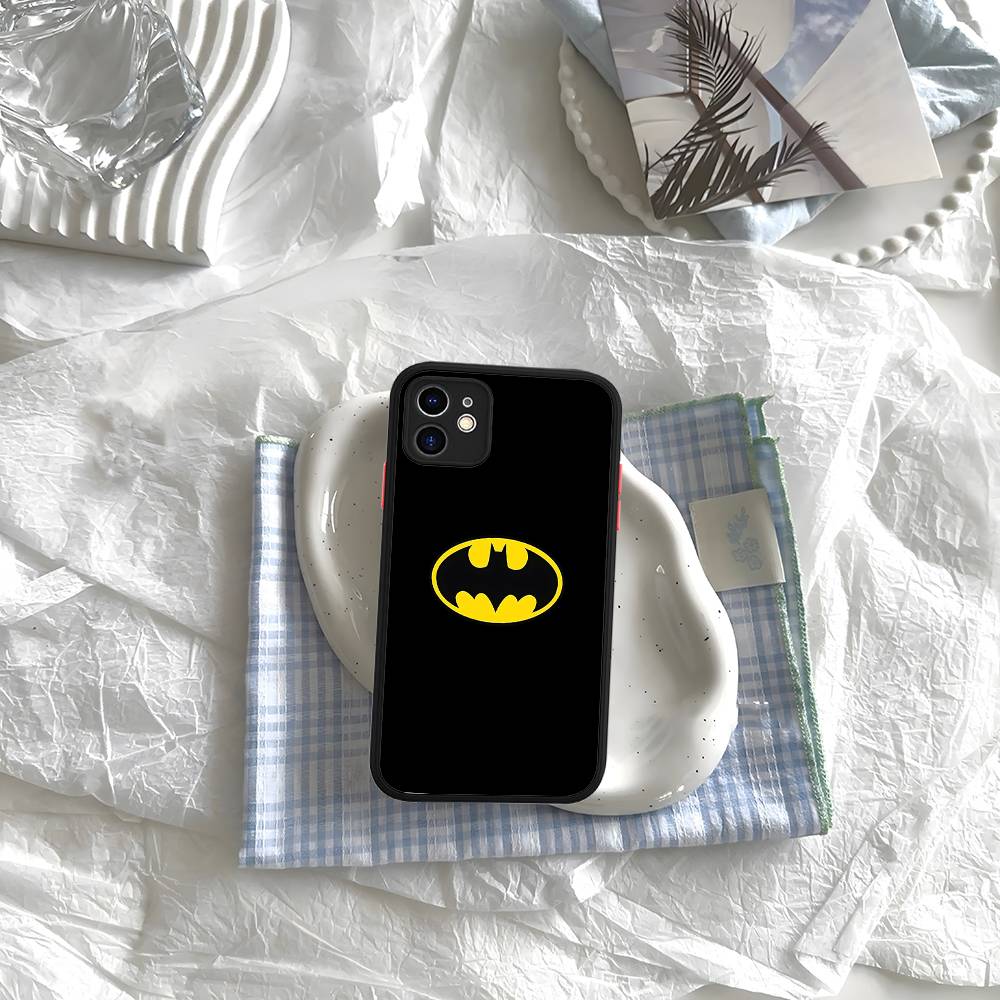 Cool B-Batmans Logo Phone Case For iPhone 16 15 14 11 12 13 Pro Max Plus 12 XS Max Back Cover Matte Case