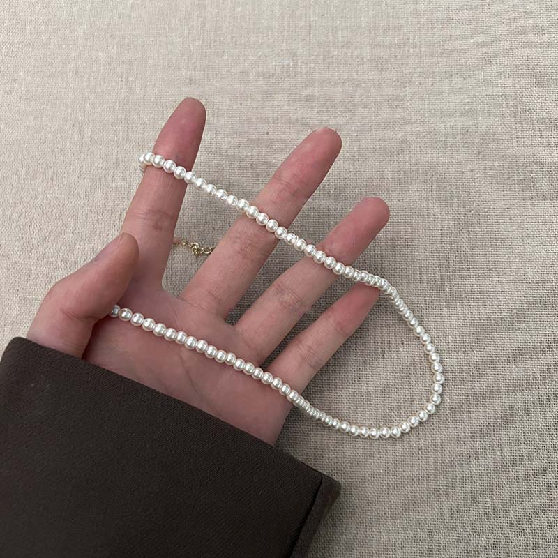 

Vintage White Imitation Zircon Chain Choker Necklace for Women 2025 New Trendy Temperament Beaded Necklace Wedding Zircon Gift