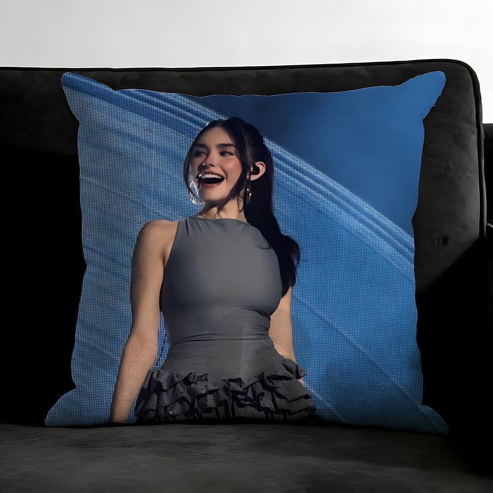 M-Madison Beerr Singer Cushion Cover Pillowcase Ultra Soft Skin Friendly Fabric Cloud Like Comfort & Concealed Zipper