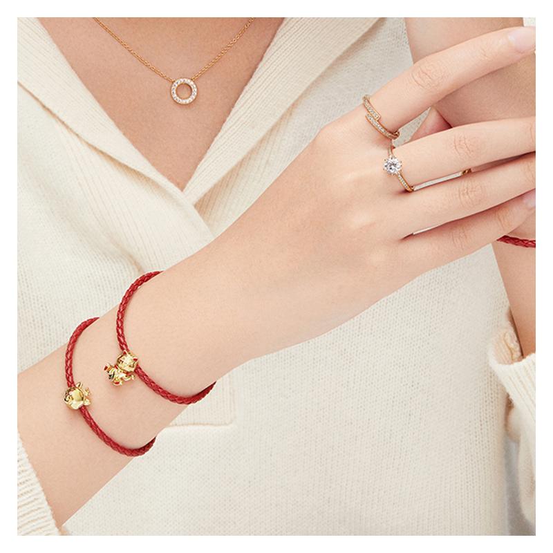Pandora Shiny Cute Pig Bracelet for Women ZT2215