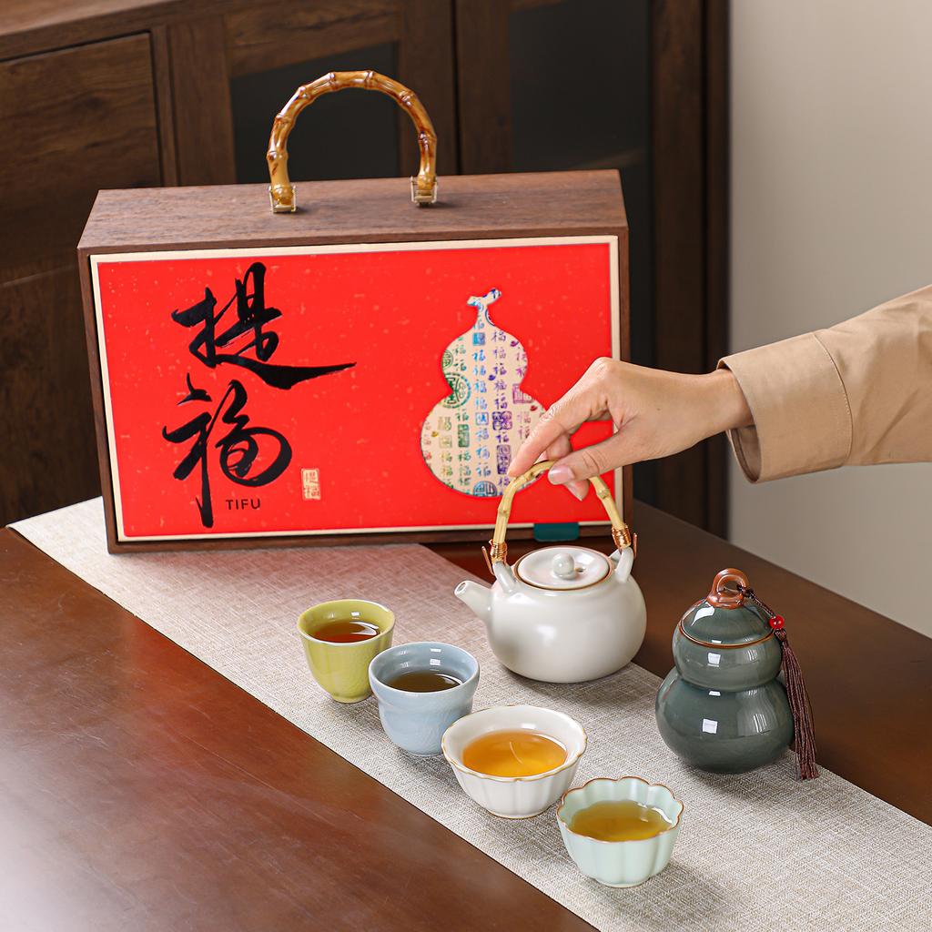 Forbidden City merchandise ceramic tea set gift set for elders and leaders as gifts for corporate business high-end practical gifts
