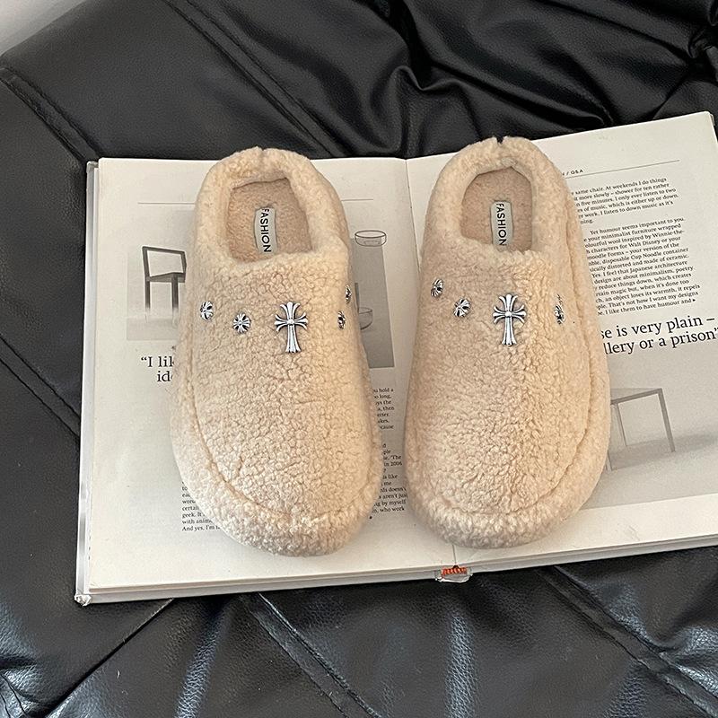 

Casual exquisite small accessories Mao Mao slippers autumn and winter cute cartoon outer wear home girls bag head drag cotton slippers 40