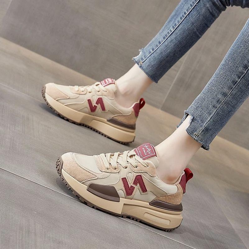 Small thick-soled Forrest Gump shoes for women's spring and autumn new popular versatile leisure sports lightweight leisure dad shoes popular