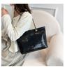 Trendy Black Tote Bag With High-end Feel And Street Style Elements