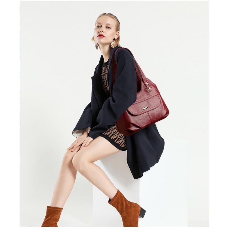 Faux Fur Handbags Large Capacity Soft Leather Handbags for Ladies