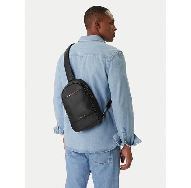 

Рюкзак Tommy Hilfiger Th Central Sling Bag One Size