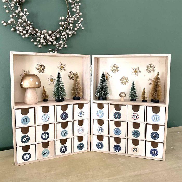 Calendrier de l'avent 24 tiroirs 24 x 33 cm