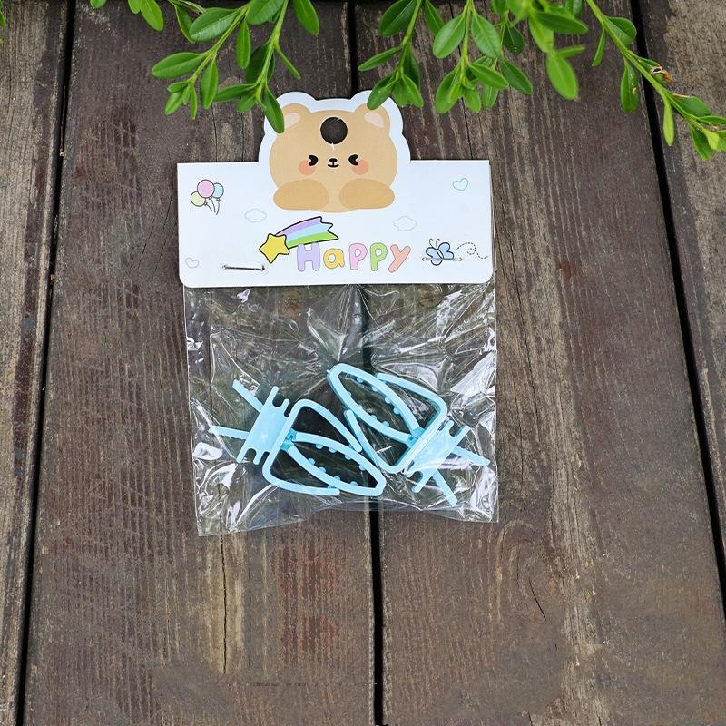 2/4Pcs Pet Bird Food Holder Parrot Fruits Vegetables Clip Bracket Cuttlefish Bone Feeder Device Clamp Bird Cage Accessories