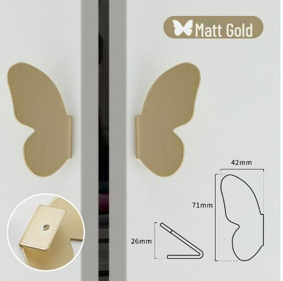 

Custom Dragonfly Cabinet Handle - Nordic Luxury, Modern Gold Finish
