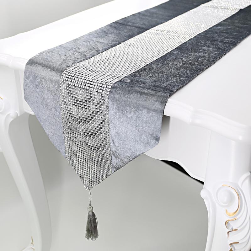 32*180cm mit Quasten Hochzeitsfeier Zubehör Strasssteine Luxus Samt Diamant Funkelnder Tischläufer Tischset