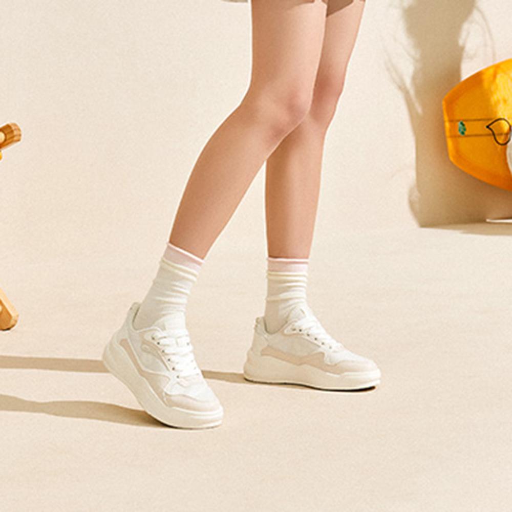 Anta Gel Elastic Comfortable Soft Sole Trendy Breathable Height Increasing Low Top Sneakers Women Sneakers White Beige 922528003-4