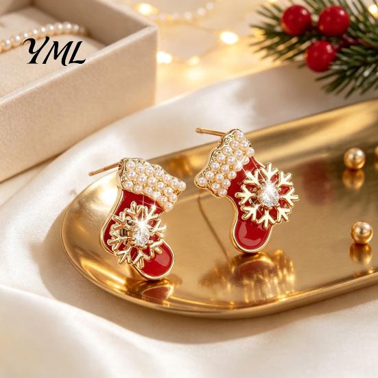 Decorative Winter Earrings 1 Pair Red Christmas Stocking Stud for Women, Sparkly Rhinestone Enamel Gift Her Sock Shaped Earring with Snowflake,