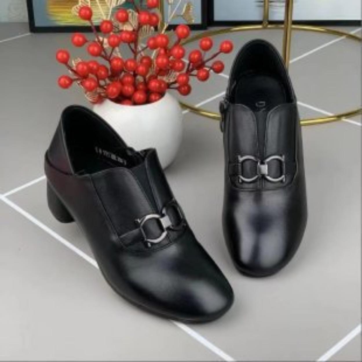 

Deep mouth women s shoes thick heel women s spring and summer mother soft leather medium heel autumn British small leather shoes flat heel 35 чёрный