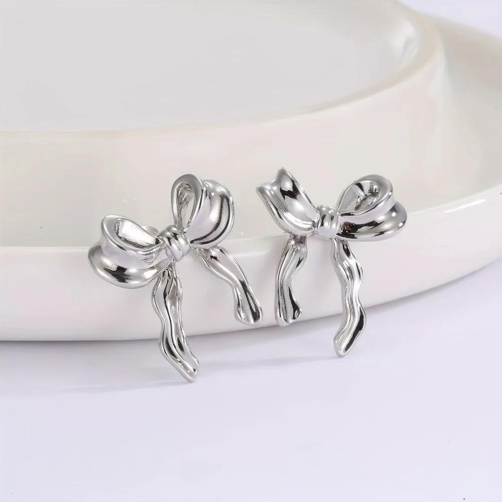 

Vintage Elegant Pleated Bow Stud Earrings for Women, Unique Design Fashion Jewelry for Dating & Daily Wear