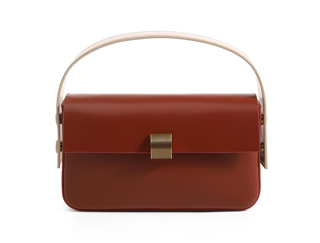 Guangzhou high-quality cowhide bag generation niche design temperament single shoulder small square bag proofing women's bag