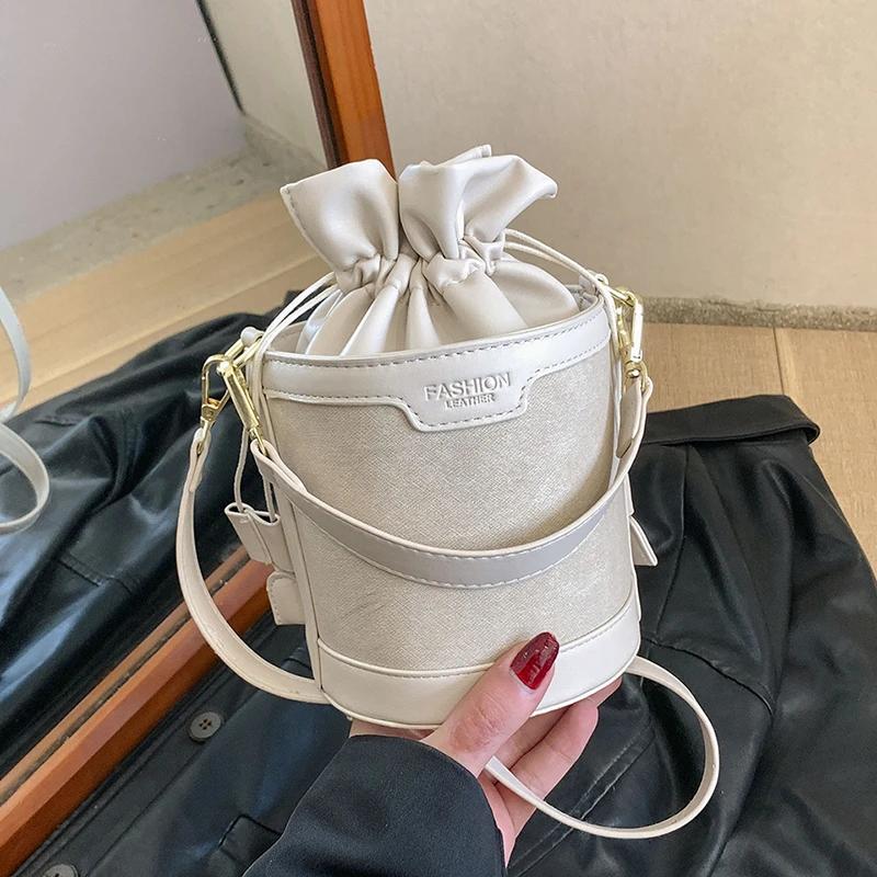 Šicí nitě Trend Crossbody tašky Kbelík Módní Vysoce kvalitní tašky přes rameno pro ženy se stahovací šňůrkou Dámské kabelky