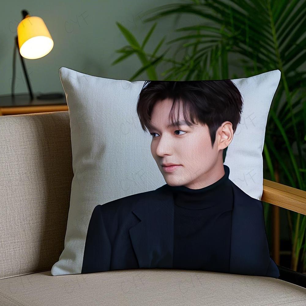

Korean STAR Lee MinHo Pillow Case Anti-dustmite Pillowcase Invisible zipper silky short plush Sofa cushion cover 20x20Inch