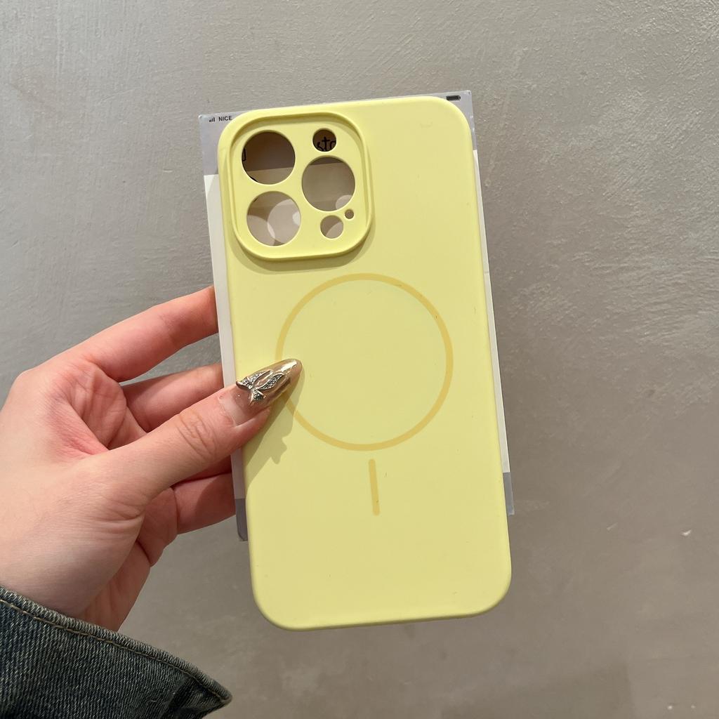 Applicable To IPhone16promax Liquid Silicone Thin Circle Magnetic Suction Apple 15 Semen Hole Full Skin Feeling Mobile Phone Case 14