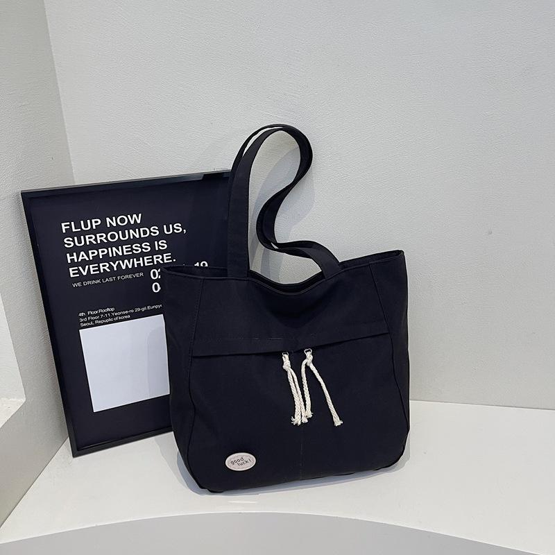 Текстура простая, модная, трендовая, нишевый дизайн, сумка большой вместимости, новая летняя женская сумка через плечо 2025 года