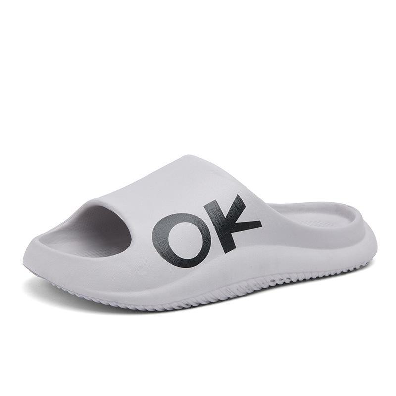 

Мужские легкие нескользящие летние домашние тапочки, повседневные шлепанцы для использования в ванной 42/43 серый