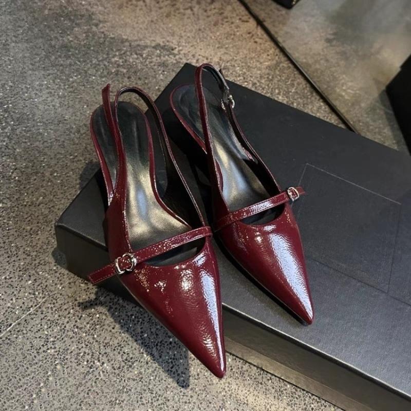 

Fashion Baotou Sandals Summer New Pointed Head Shallow Mouth Metal Buckle A Line with Anti-slip Wear-resistant Heel Shoes 35 вино красного