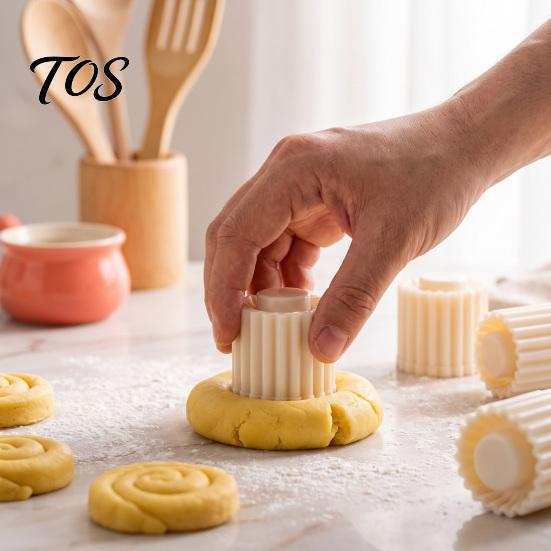 Easy Cleanup Dough Press 9PCS Round Double-Ended Pastry Mold, Hand-Press Mooncake Spiral And DIY Maker Petal Edge Design, Detachable Decorative