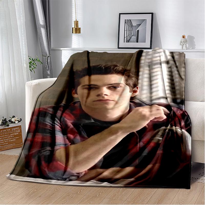 

3D Dylan O’Brien DOB Actor Soft Plush Blanket,Flannel Blanket Throw Blanket for Living Room Bedroom Bed Sofa Picnic Cover Gift 75x90cm