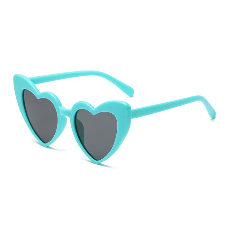 New Heart Shaped Candy Sunglasses Female Punk Cat Eyes Fashion Accessories Large Frame Sparkling Pink Crystal Eyeglasses