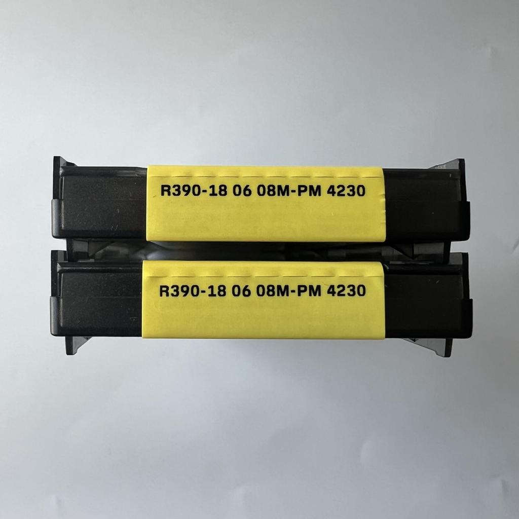 SANDVIK / R390-180608M-PM 4230 / Original Swedish hard alloy blade 10 Pcs