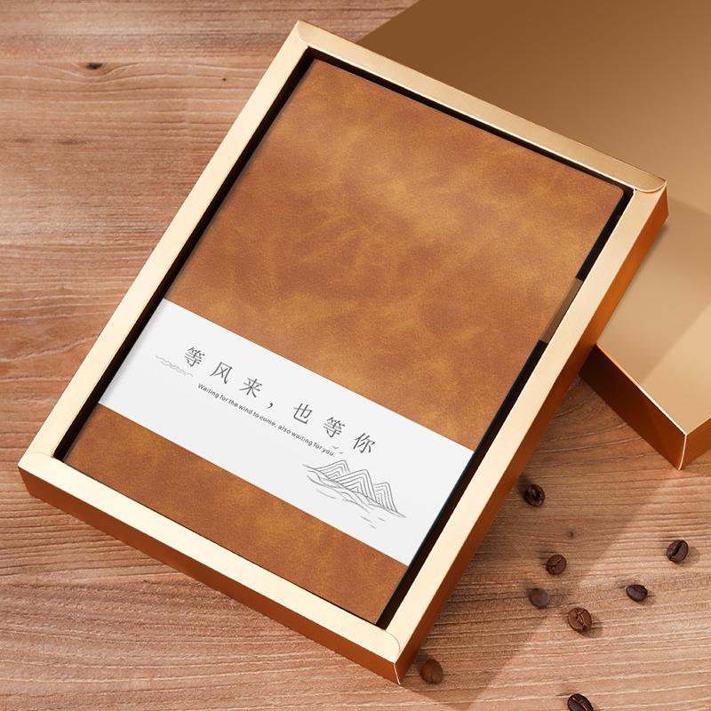 Maßgeschneidertes Business-Notizbuch aus weichem Leder mit Stifthalter