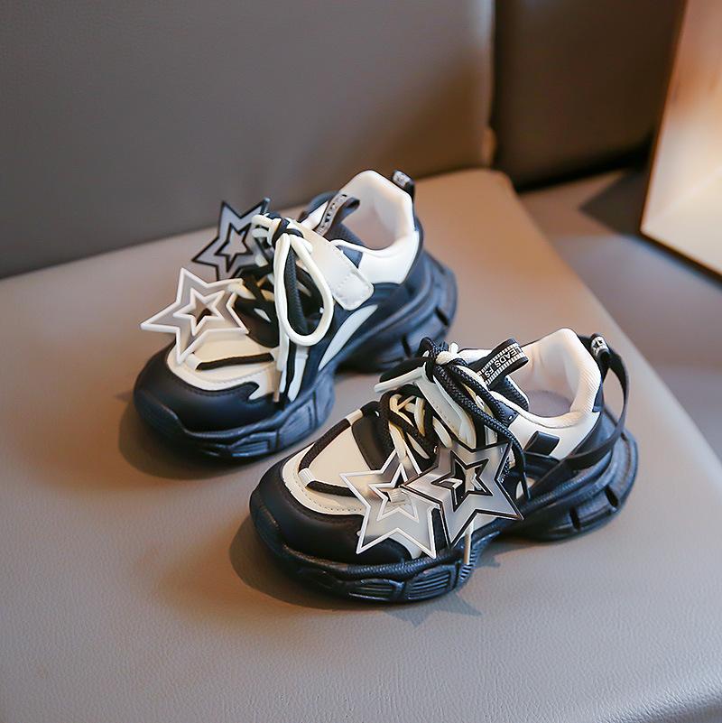 

Весенне-осенняя новая модная повседневная спортивная обувь с дизайнерским чувством, имитация шнуровки, липучка, удобная для девочек-звезд Size 31 19cm