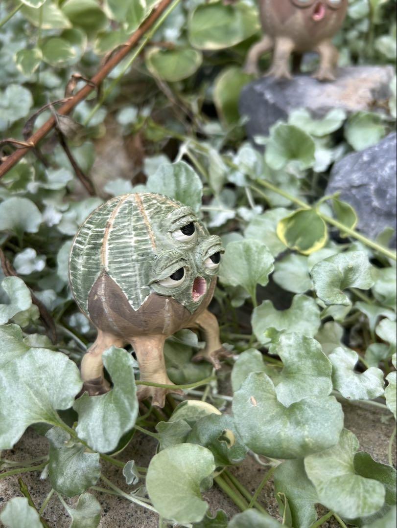 

[Б/У] Древесная версия фигурки Obesa 1-я форма эскиз клубневого растения