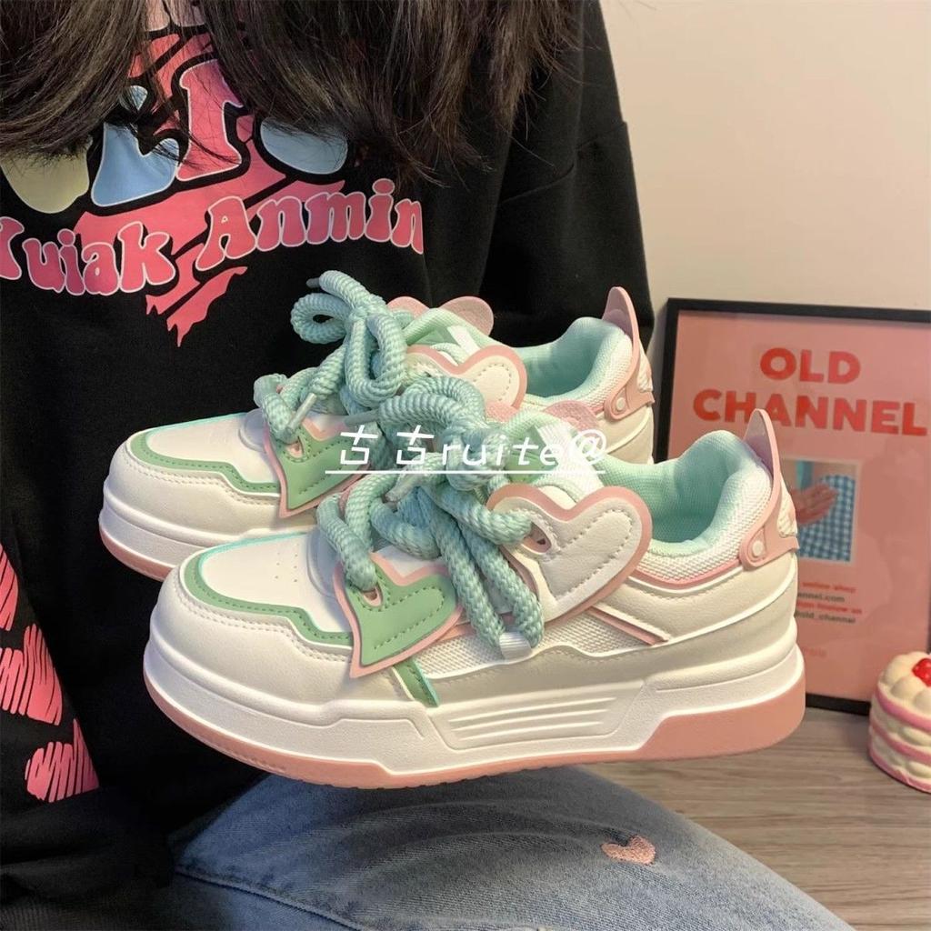 Love board shoes women's new fashion casual bread shoes women's shoes versatile height-increasing white shoes