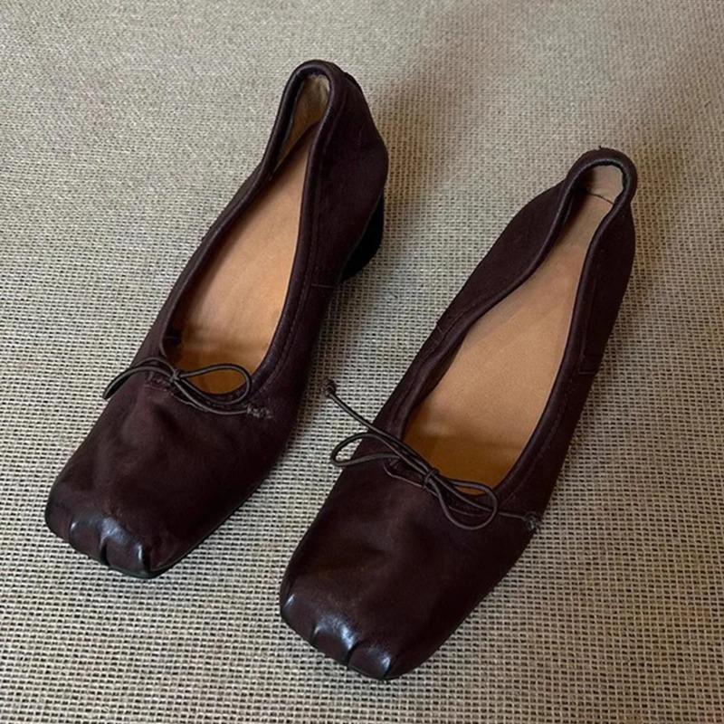 Mode Fyrkantig Tå rynkiga Mary Jane Skor Mjukt Läder Rund Klack Ballerinaskor För Kvinnor Slip On med Rosett Franska Retro Pumps