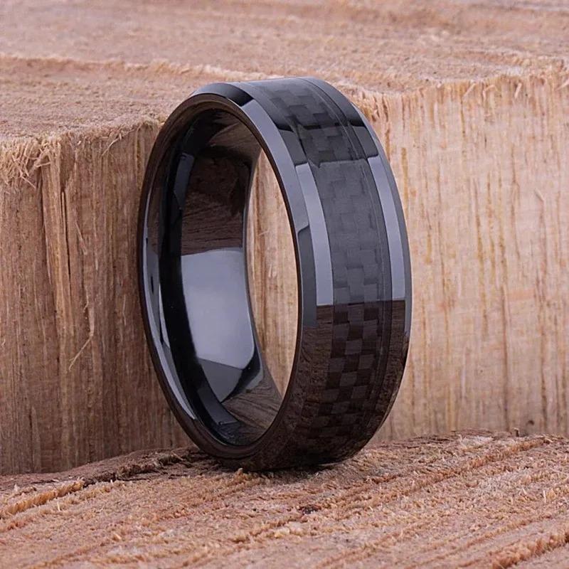Fashion Men Stainless Steel Rings Inlaid Black Carbon Fiber Rings for Men Women Wedding Engagement Party Jewelry Gifts