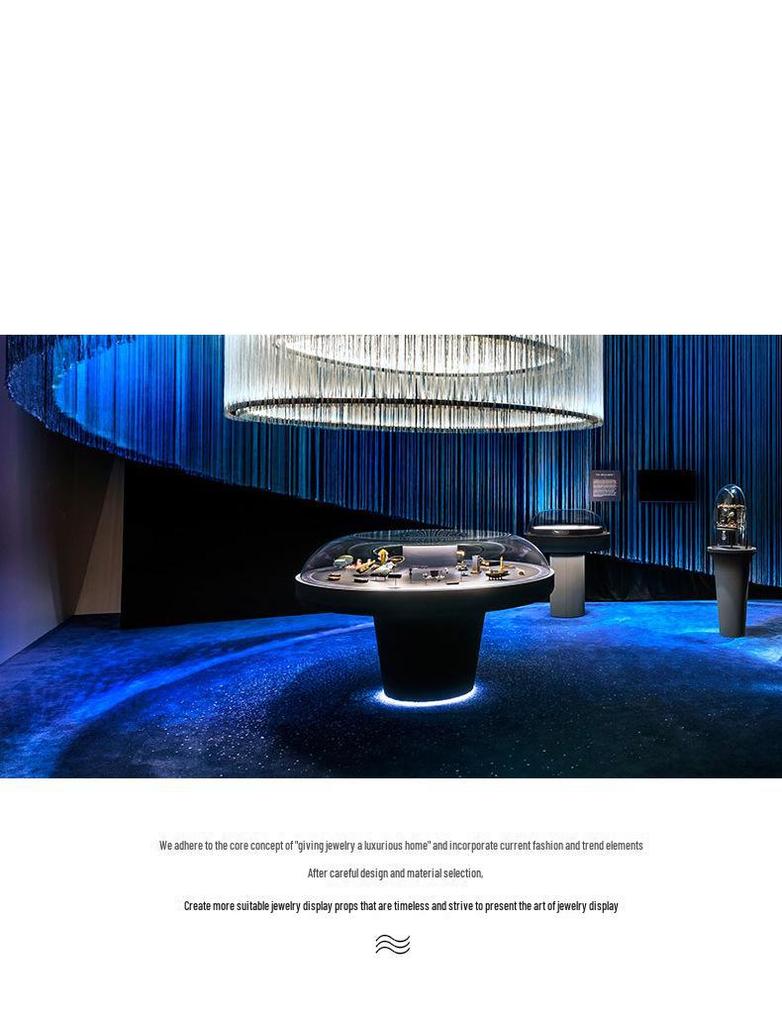 Digu Solid Wood Vertical Necklace Display Stand