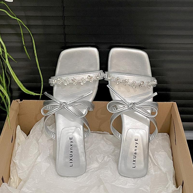 

Pink French fairy style low-heeled one-word slippers women s summer wear 2025 new skirt versatile cool slippers 40 серебряный