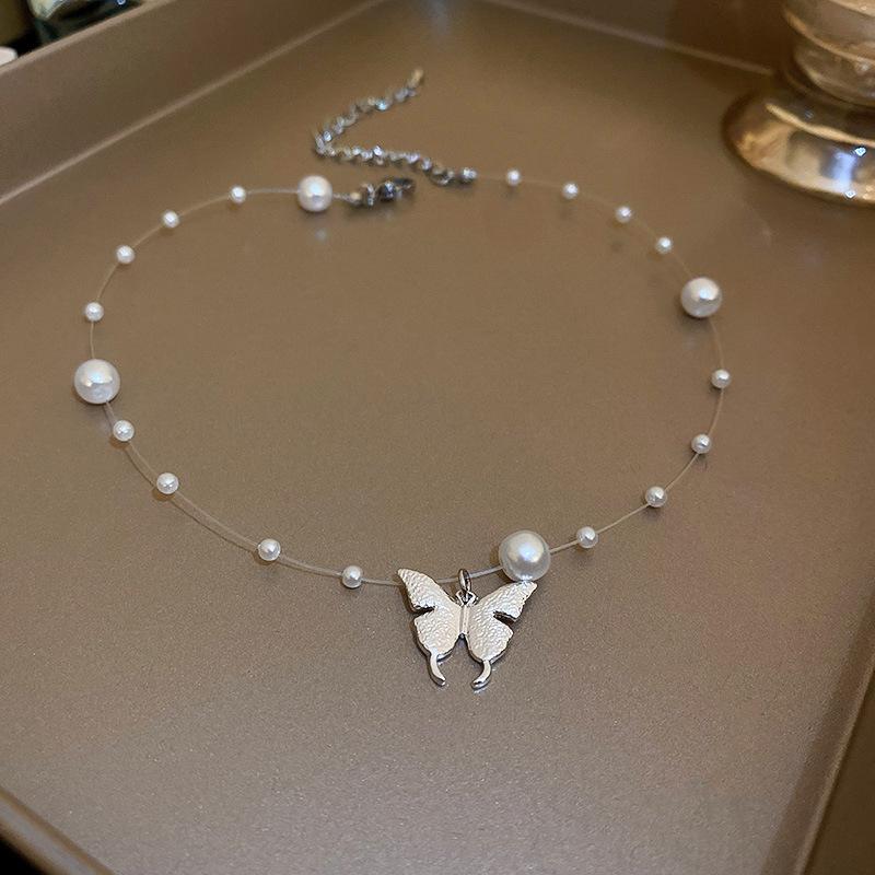 Mori small fresh lily of the valley flower fringed pearl necklace temperament collarbone chain girl heart sweet necklace