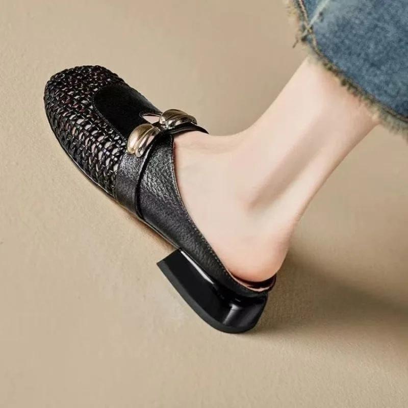 

Модные ретро туфли мюли с плетеным вырезом, металлической пряжкой, на высокой подошве, с закрытым носком, сандалии для модной повседневной носки 40 чёрный