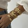 Übertriebenes Edelstahl-Hummer-Krabben-Breitmanschetten-Armband für Damen Trendige Ozean-Serie Seestern-Armband Wasserdichte Schmuckstücke